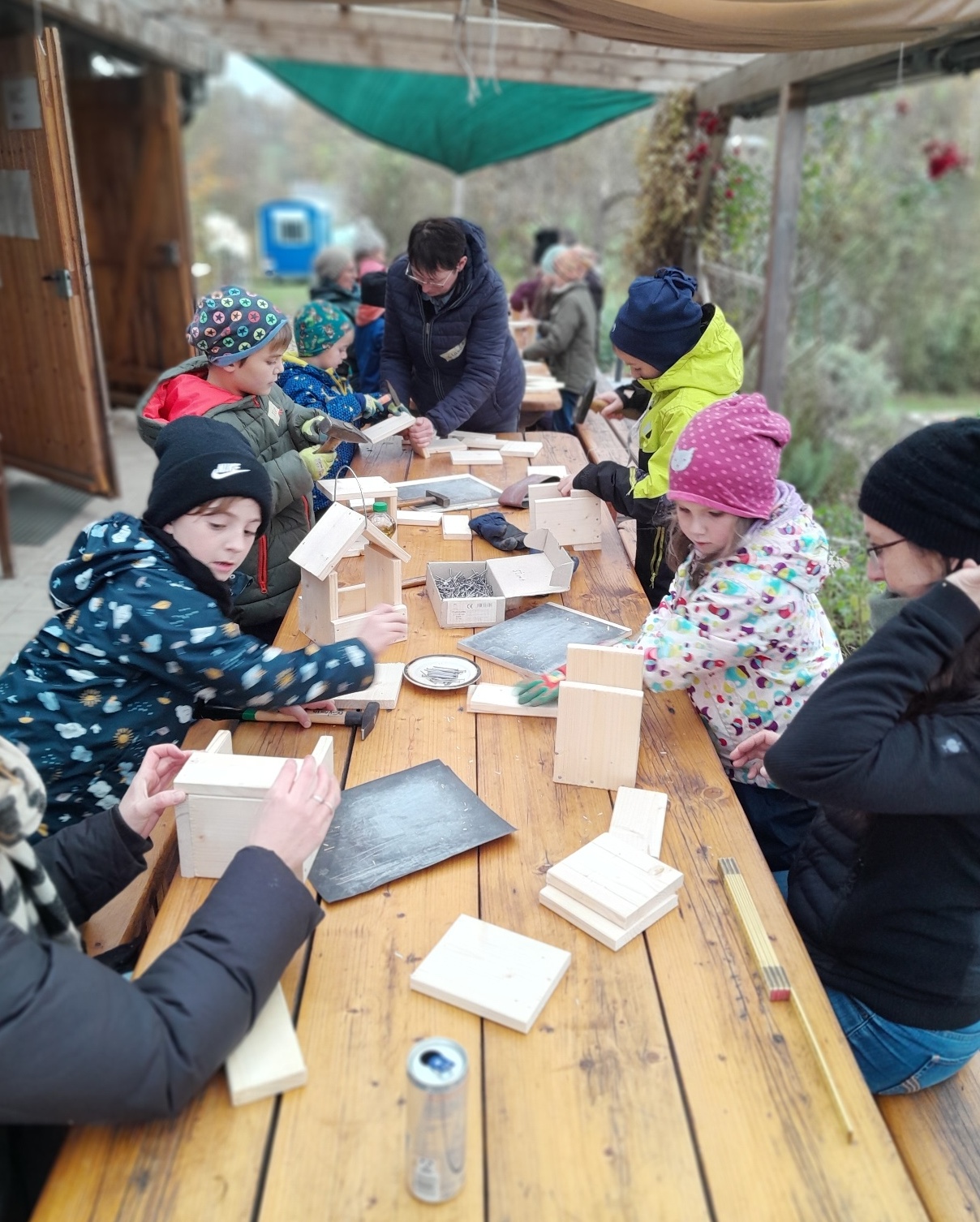 kinder bauen lichterhaeuser